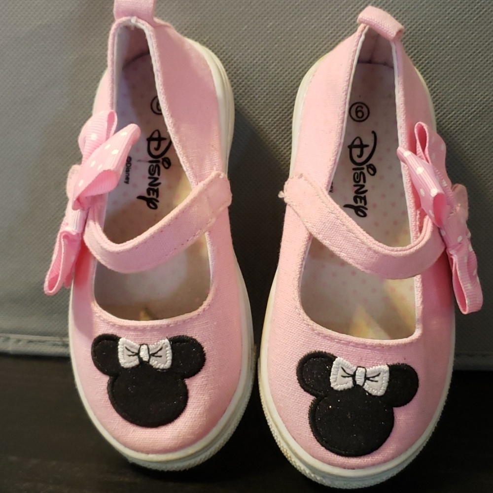 Disney Minnie Mouse Mary Janes